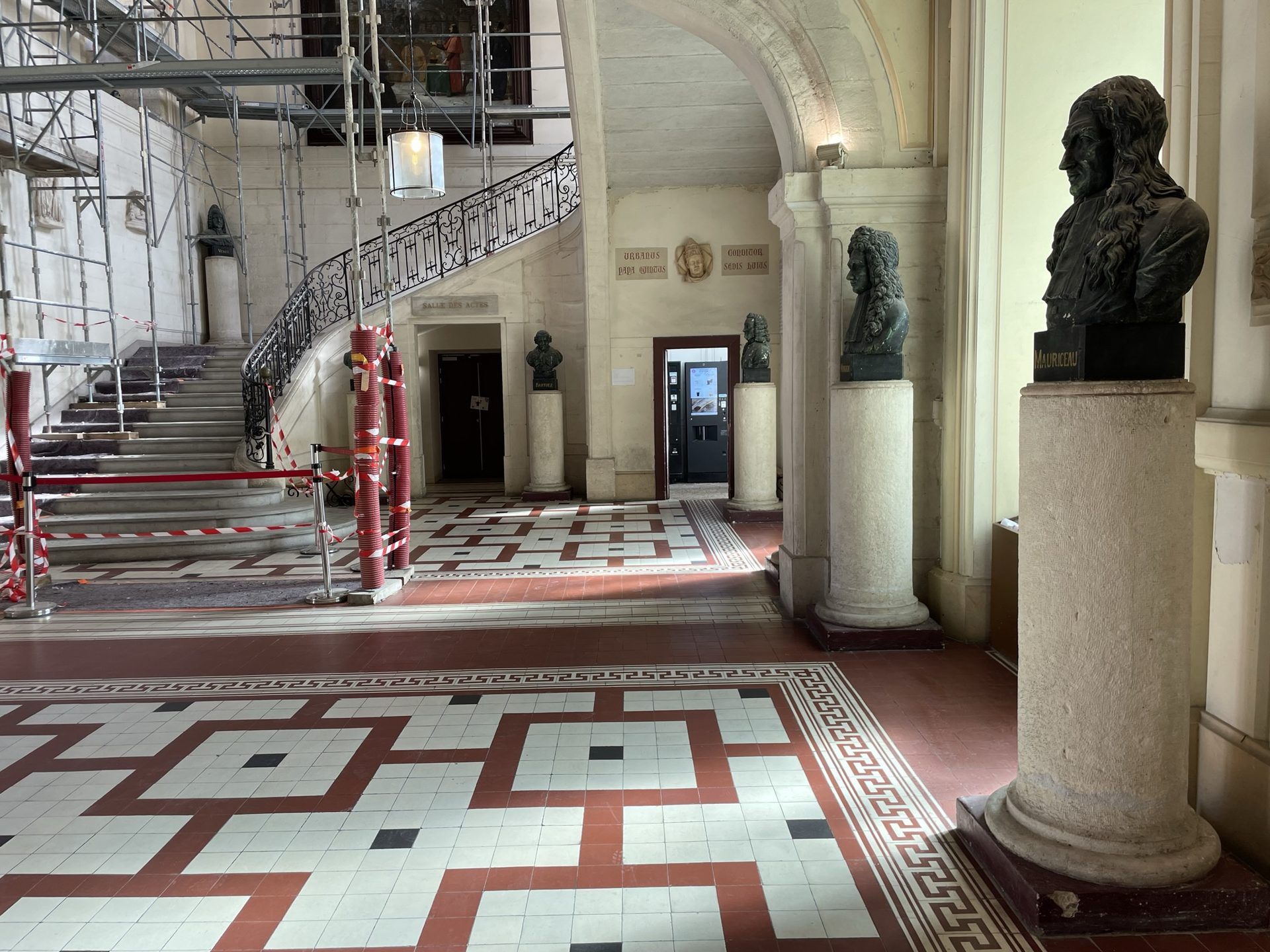 Entrance Hall, Montpellier (by Andrea Angelucci) - 05.JPEG